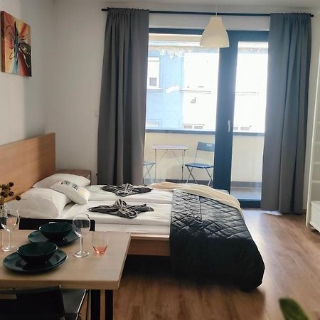 Super Cozy & Central Apartment Boedapest Buitenkant foto