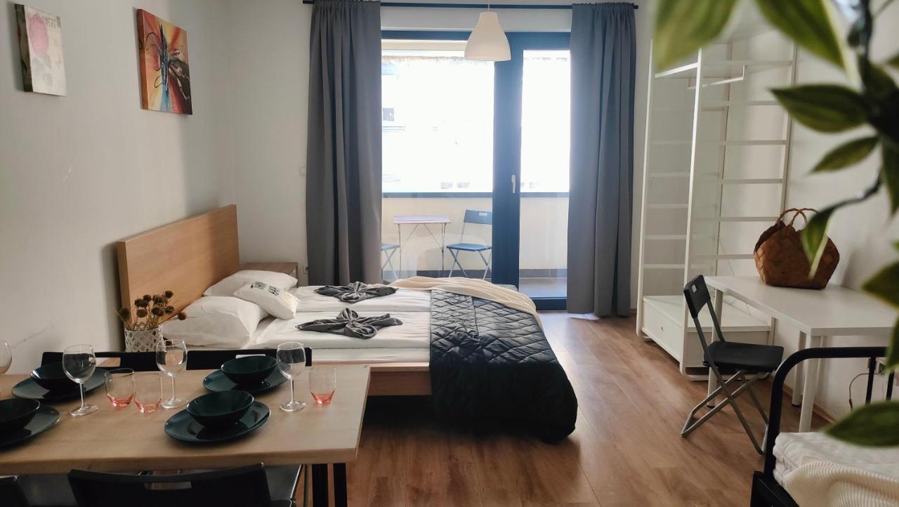 Super Cozy & Central Apartment Boedapest Buitenkant foto