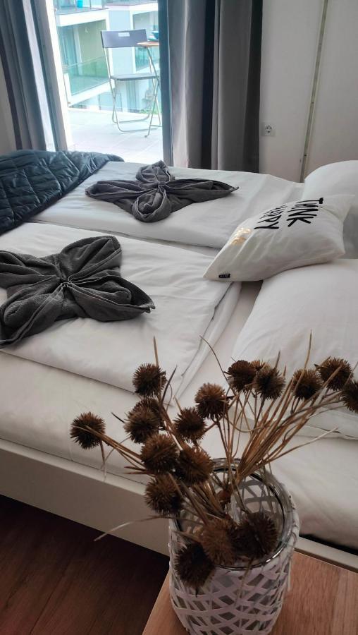 Super Cozy & Central Apartment Boedapest Buitenkant foto