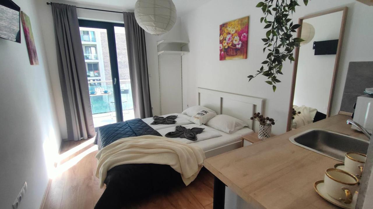 Super Cozy & Central Apartment Boedapest Buitenkant foto