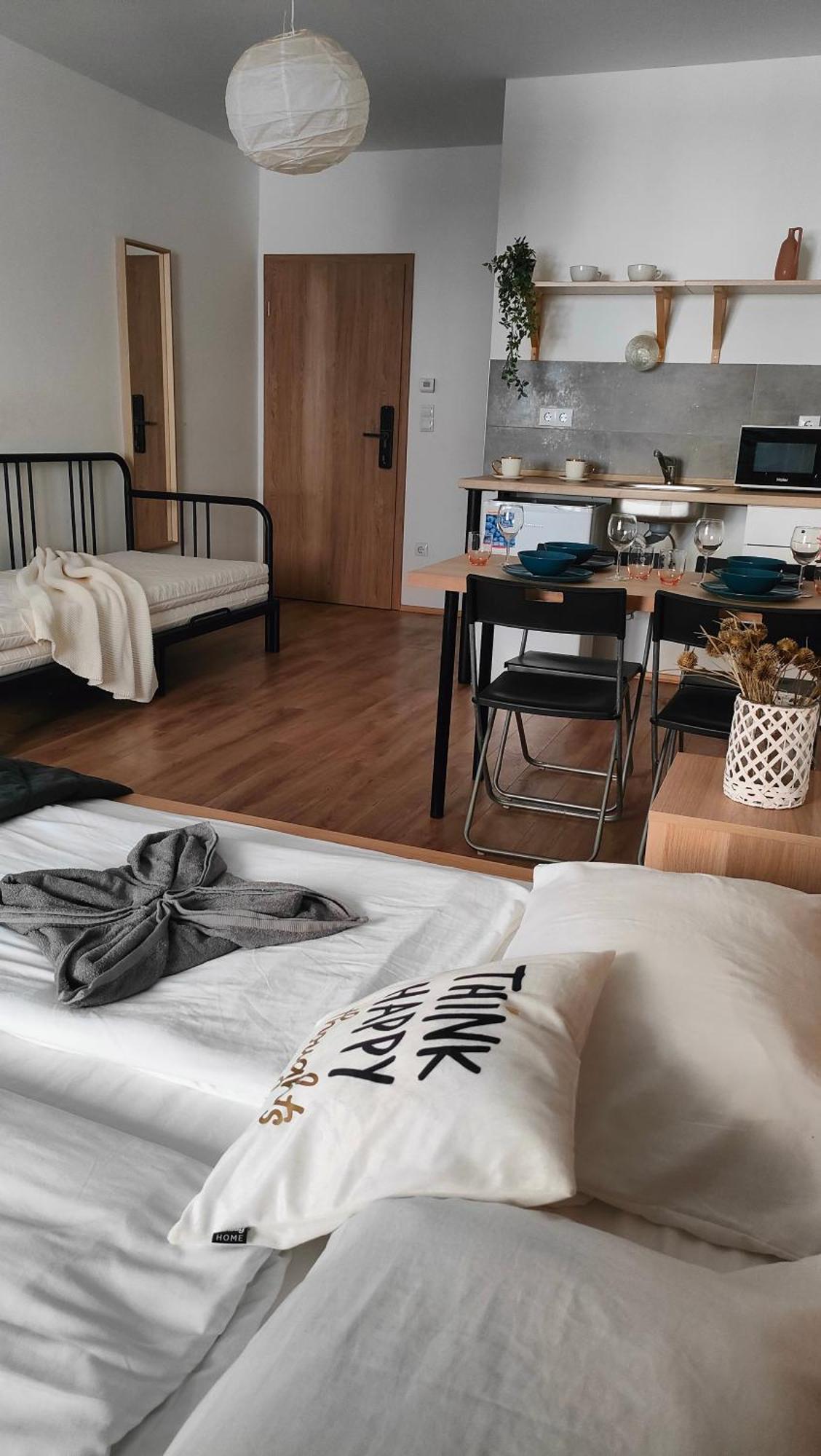 Super Cozy & Central Apartment Boedapest Buitenkant foto